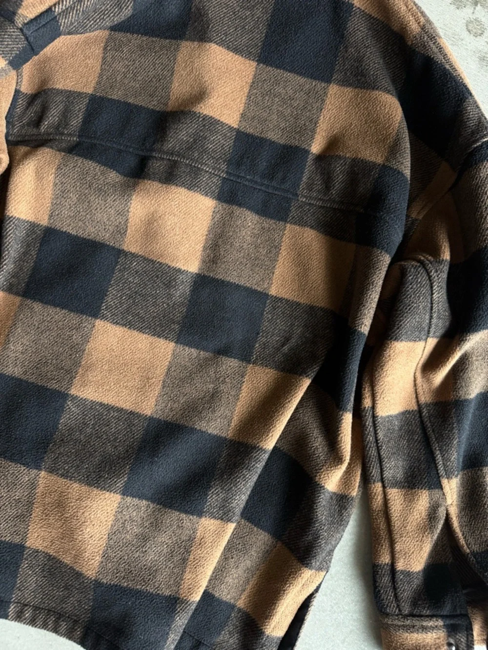 H&M / Oversized Buffalo Plaid Shacket Jacket / Brown Black - Picture 14 of 16